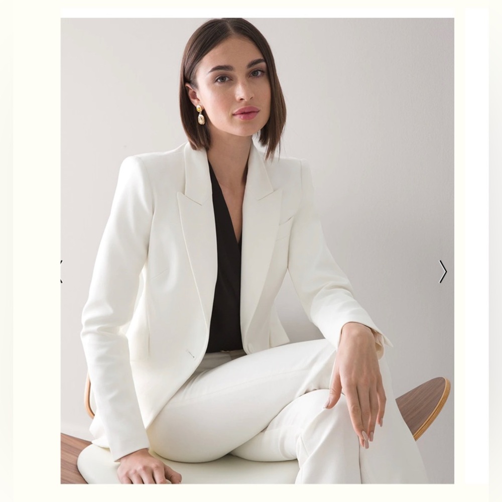 Body by Victoria- Ladies Pant Suit SUPER RARE blazer is Sz 8***Slacks are Sz 10